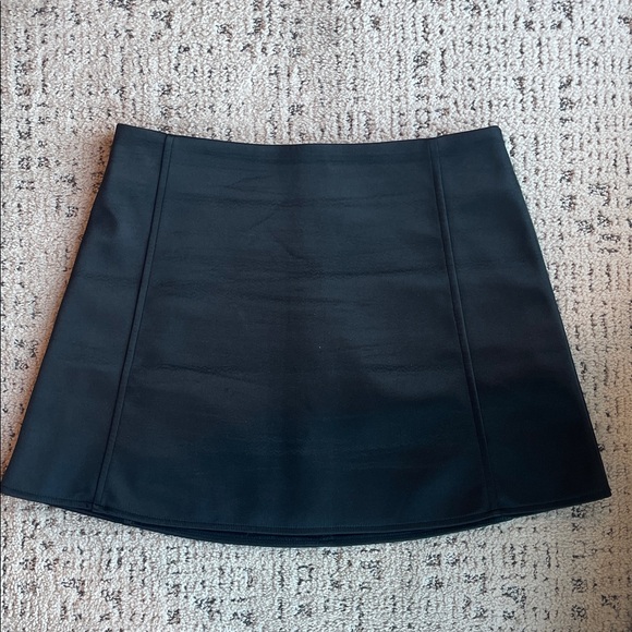 Zara Dresses & Skirts - Zara Black Mini Skirt